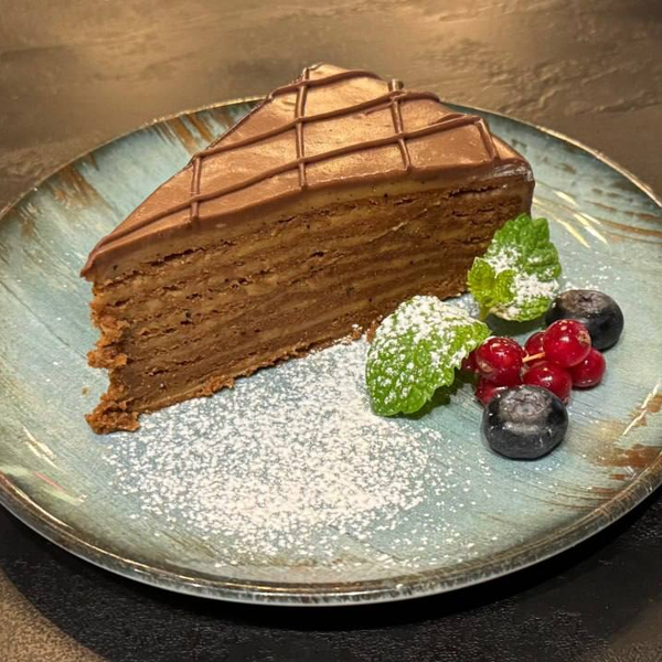 Шоколадный медовик