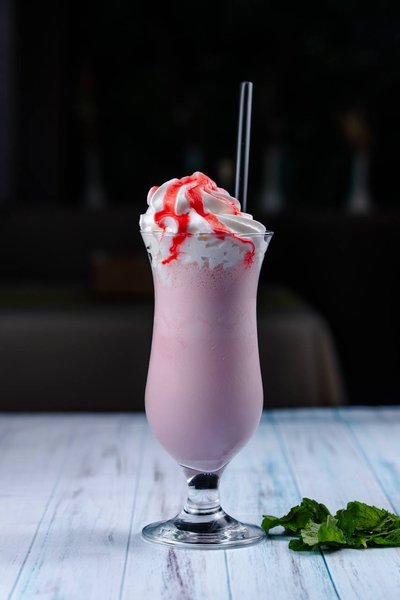 Милкшейк клубничный