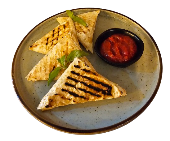 Жареный бинжак с зеленью и брынзой