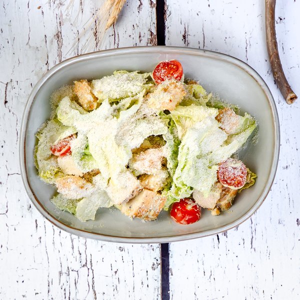 Цезарь с курицей