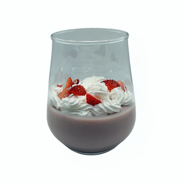 Пюре клубники, сливки, взбитые сливки, клубника