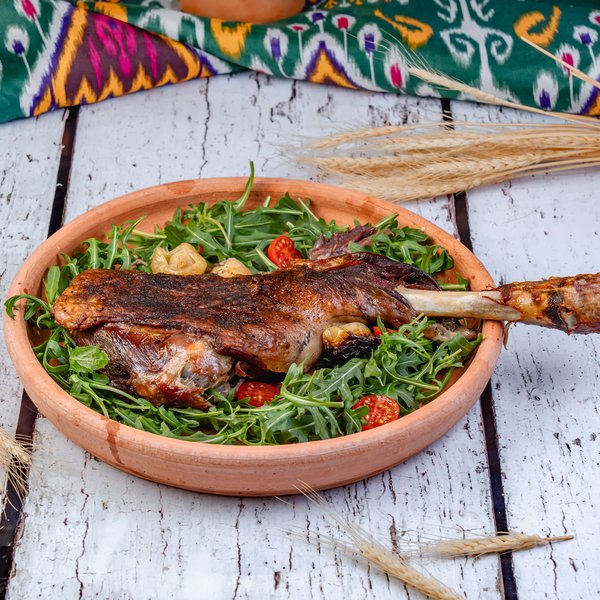 Томленая баранья лопатка