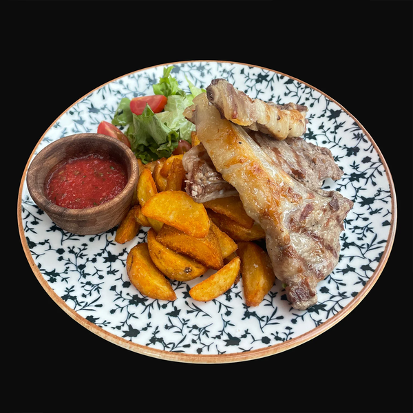 Баранья корейка с картошкой