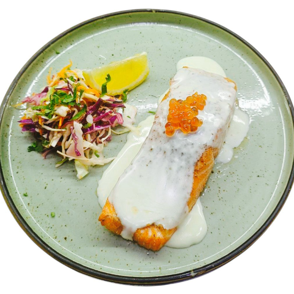 Форель в сливочно-икорном соусе