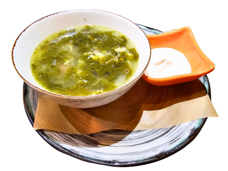 Зеленые щи с фрикадельками