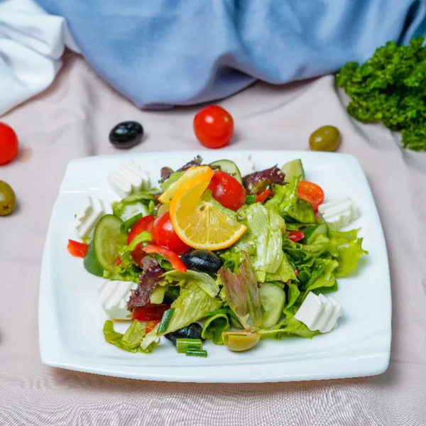 Салат греческий