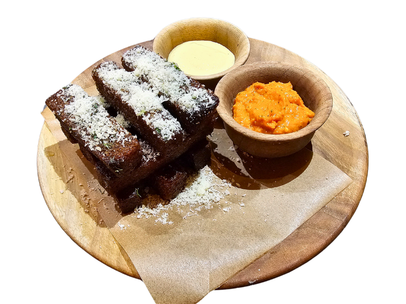 Чесночные гренки с соусом айоли