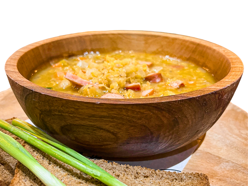 Баварский суп с колбасками