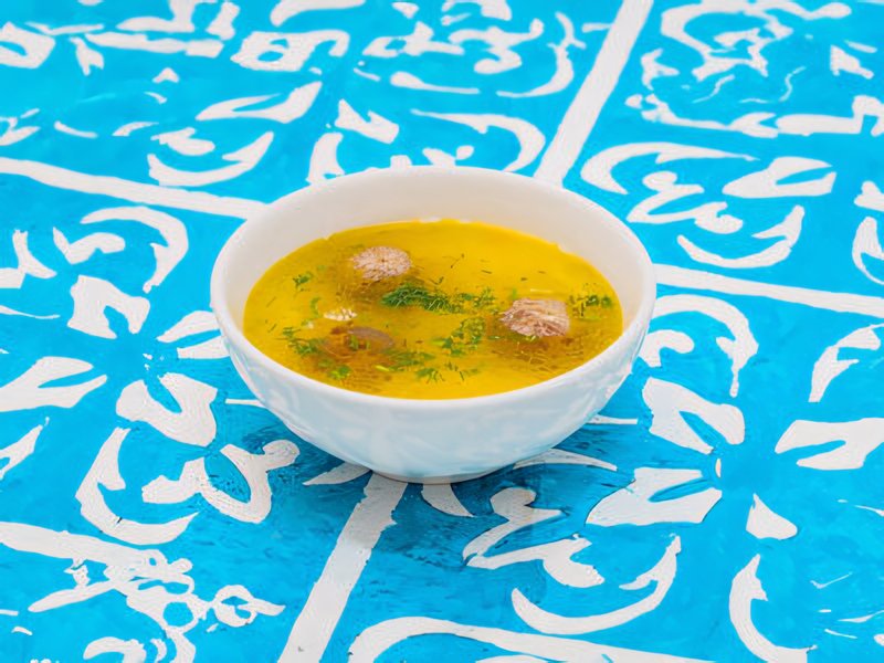 Суп с лапшой и фрикадельками