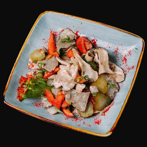 Салат грибной